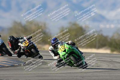 media/Dec-07-2025-CVMA (Sun) [[3e7d2de5dc]]/Race 12- Formula 40 MW and LW/